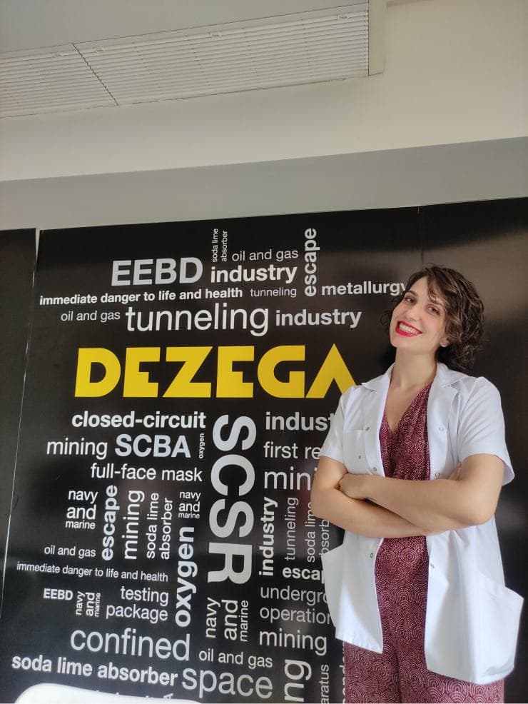 Fizyoterapistimiz Dezega'nın tesisinde.